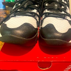 New Balance gently used worn sneakers